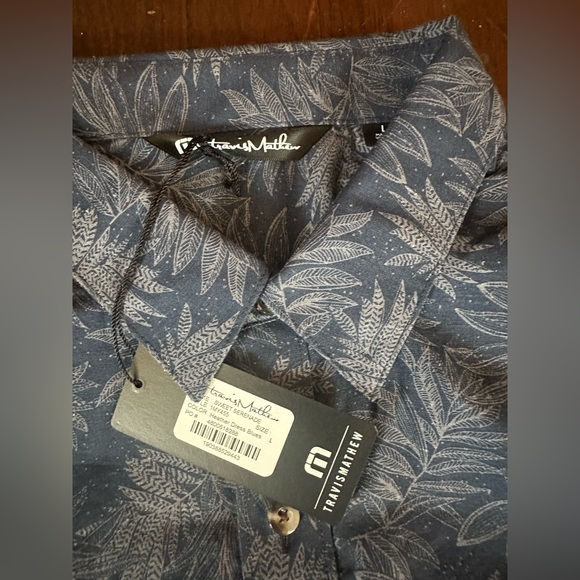 TravisMathew Sweet Serenade Button-Up - Picture 2 of 2